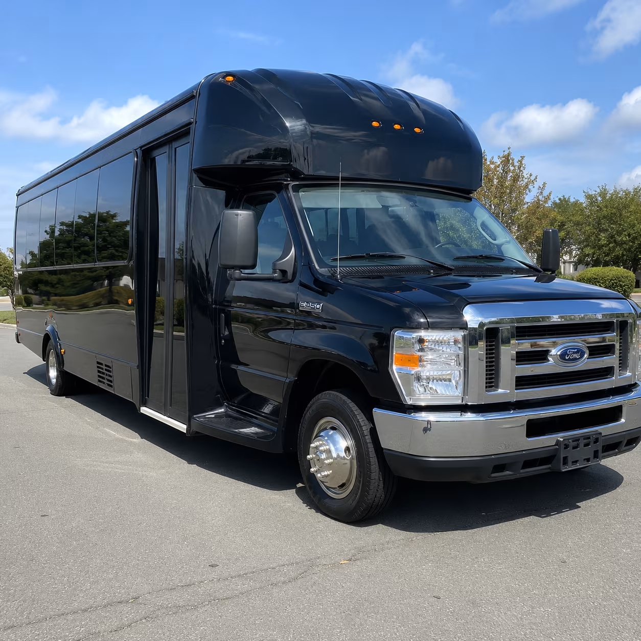 15 Passenger Party Bus Exterior