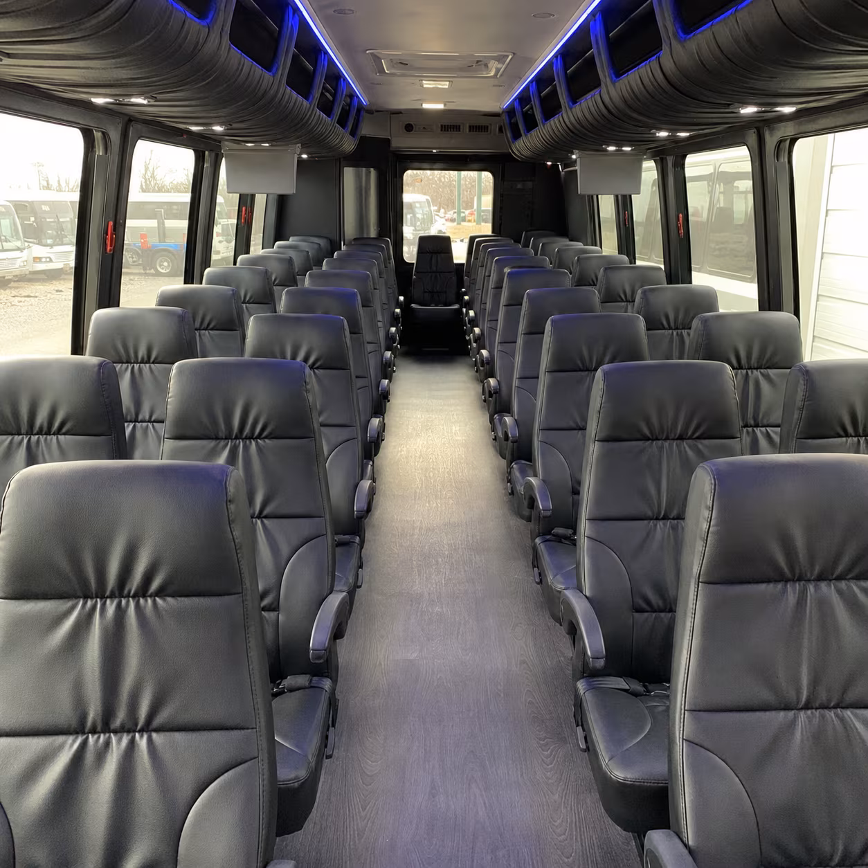 Arlington Airport Shuttles & Transportation