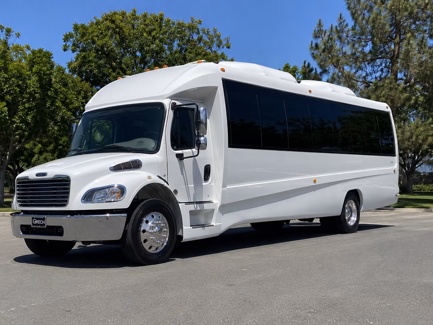 Irving Birthday, Sweet 16, & Quinceañera Transportation group transportation