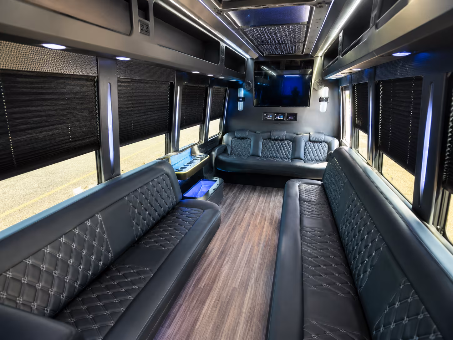 Plano Winery Tour & Pub Crawl Transportation