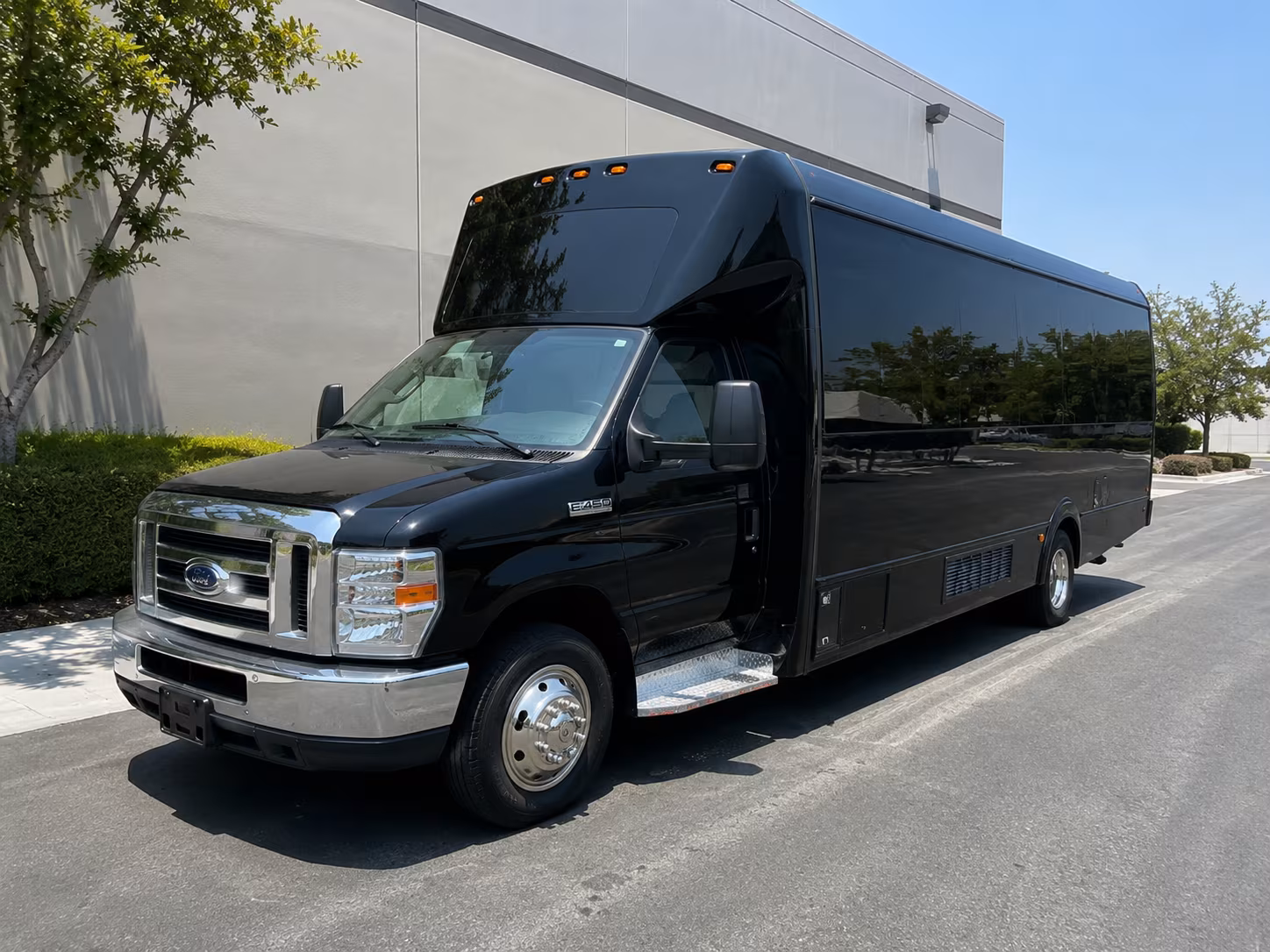 Richardson Party Bus Rental